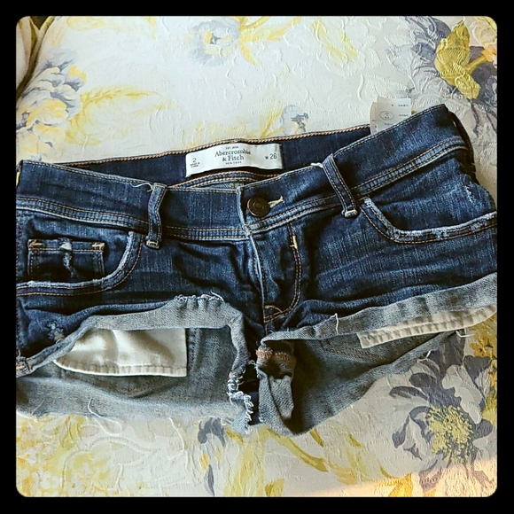 Abercrombie & Fitch Pants - Abercrombie & Fitch Denim Short shorts